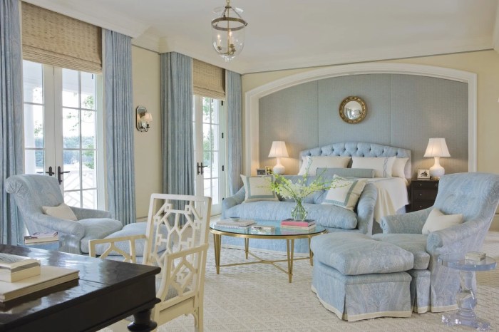 Light blue bedroom decor